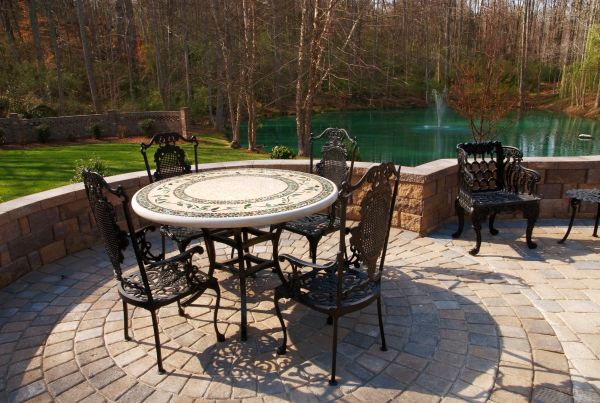 Patio Furniture Removal in Des Moines