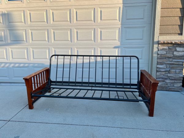 Porch Furniture Disposal in Des Moines